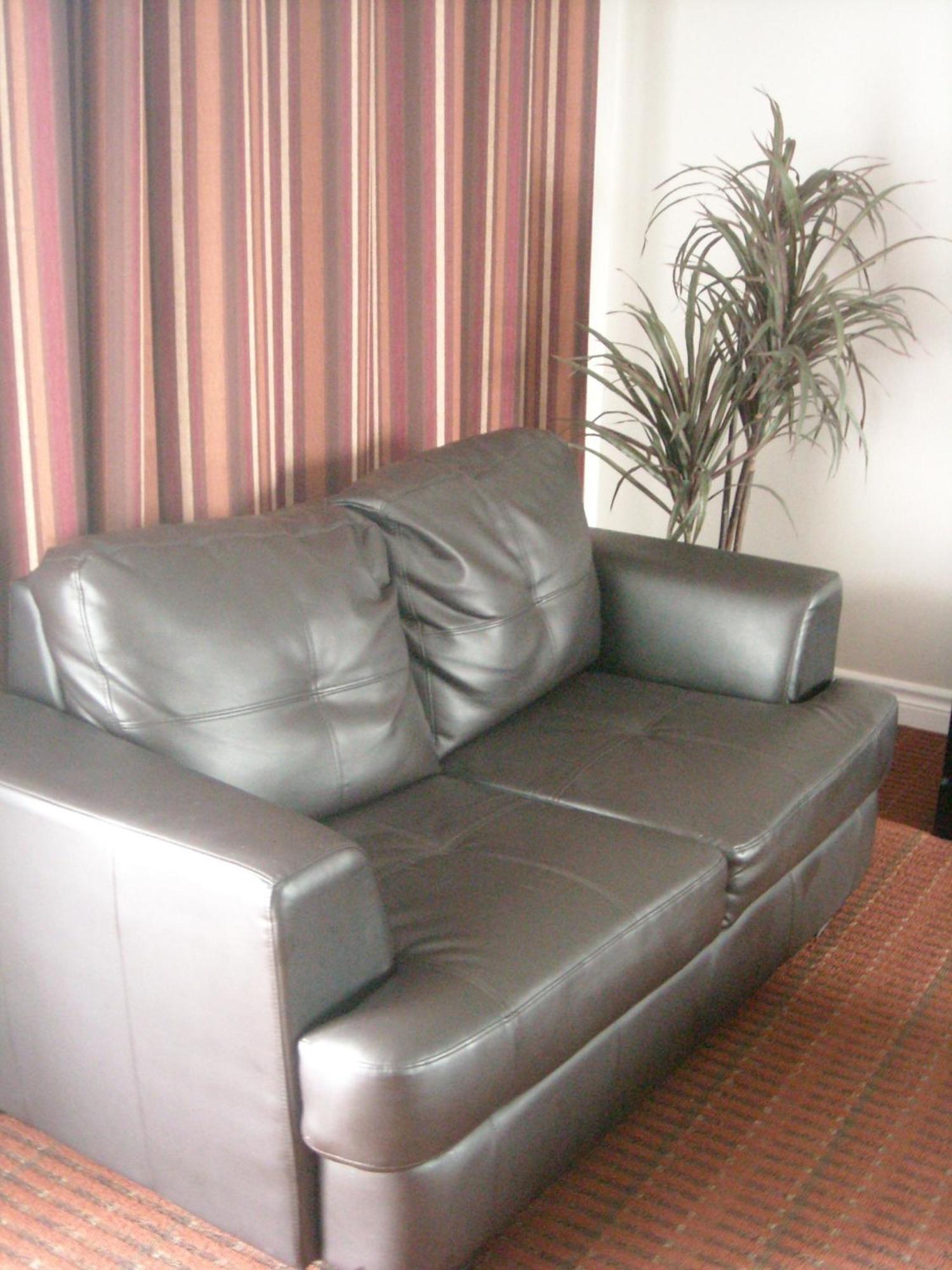 Grand Motel Saint-Hubert Longueuil Εξωτερικό φωτογραφία