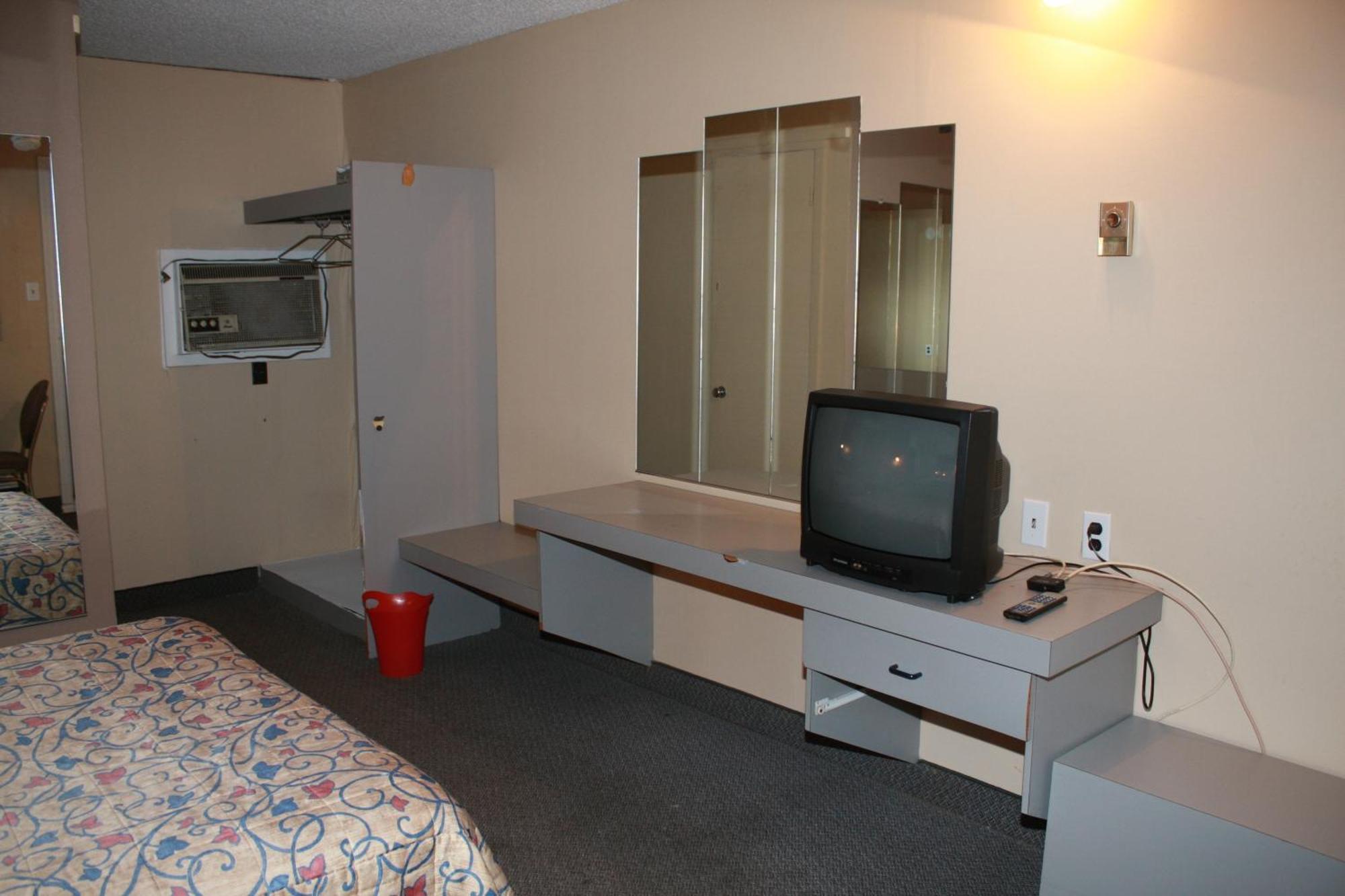 Grand Motel Saint-Hubert Longueuil Δωμάτιο φωτογραφία